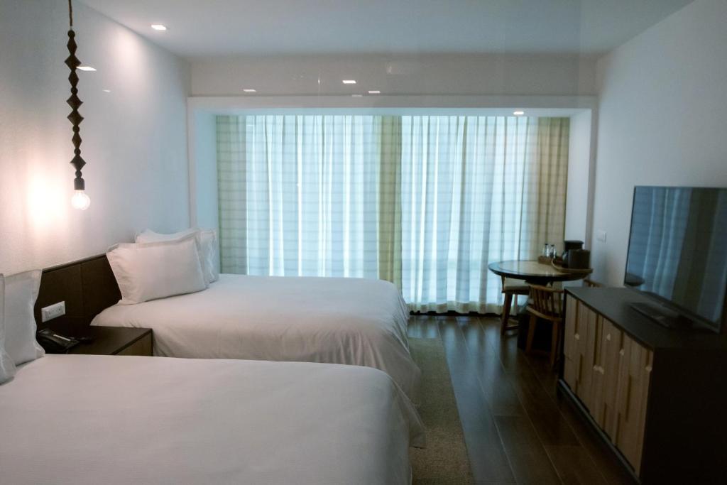 Eurobuilding Hotel & Suites Lecheria エクステリア 写真